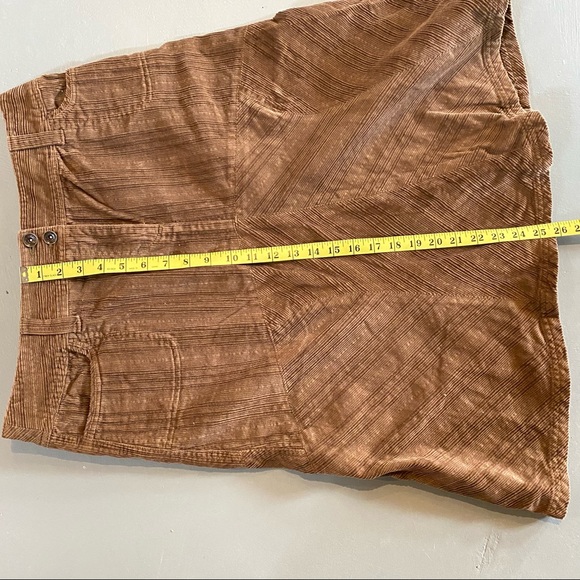 Brown corduroy knee length skirt - Picture 12 of 14
